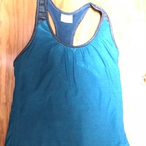 Athleta tank with built in sports bra